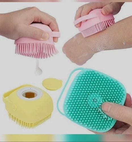 1 Pce / Silicone Body Scrubbers Brush for Use in Shower, Silicone Massage Exfoliating Bath Brush With Soap Dispenser, Deep Cleaning, Reusable Loofa for Women Kids