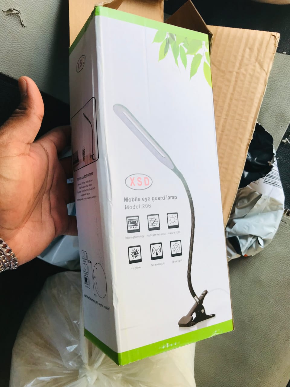 Flexible LED Clip-On Desk Lamp with USB Power - Adjustable Arm, Portable Reading Light for Home